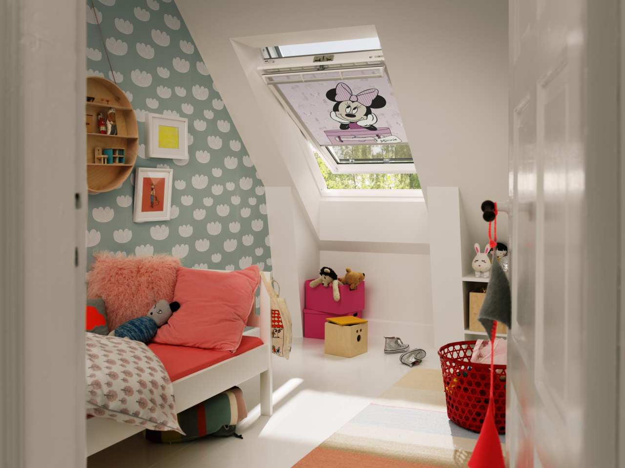 Camerette mansardate ikea: camera matrimoniale con armadio in ...