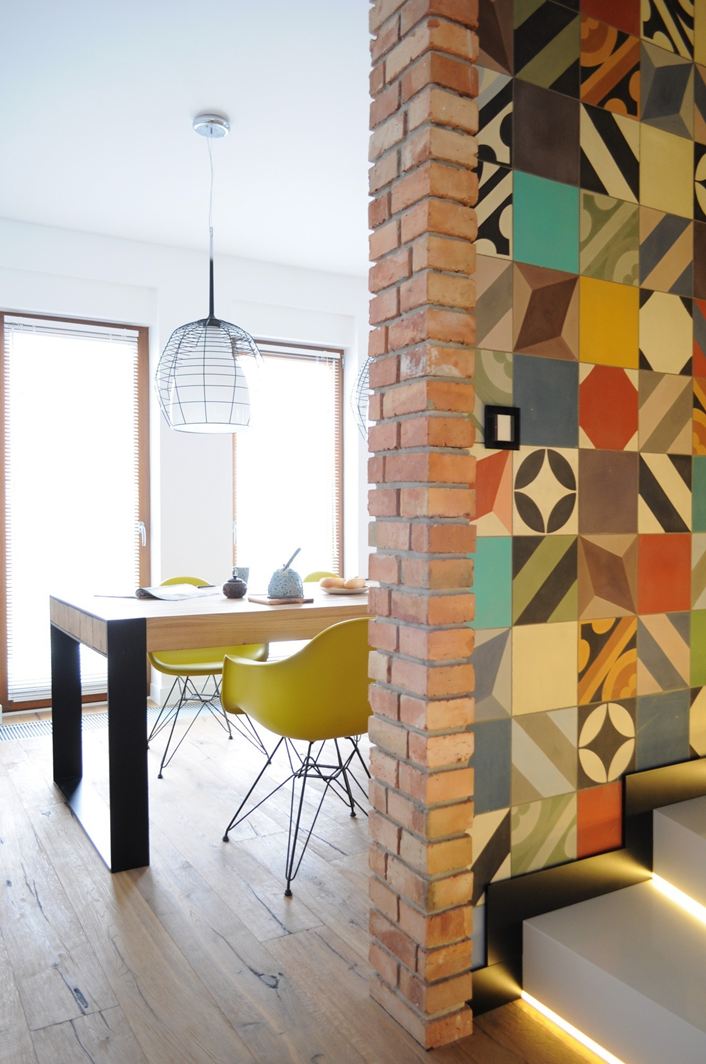 Un loft mansardato in stile vintage mansarda.it Soggiorno Pavimento creativo