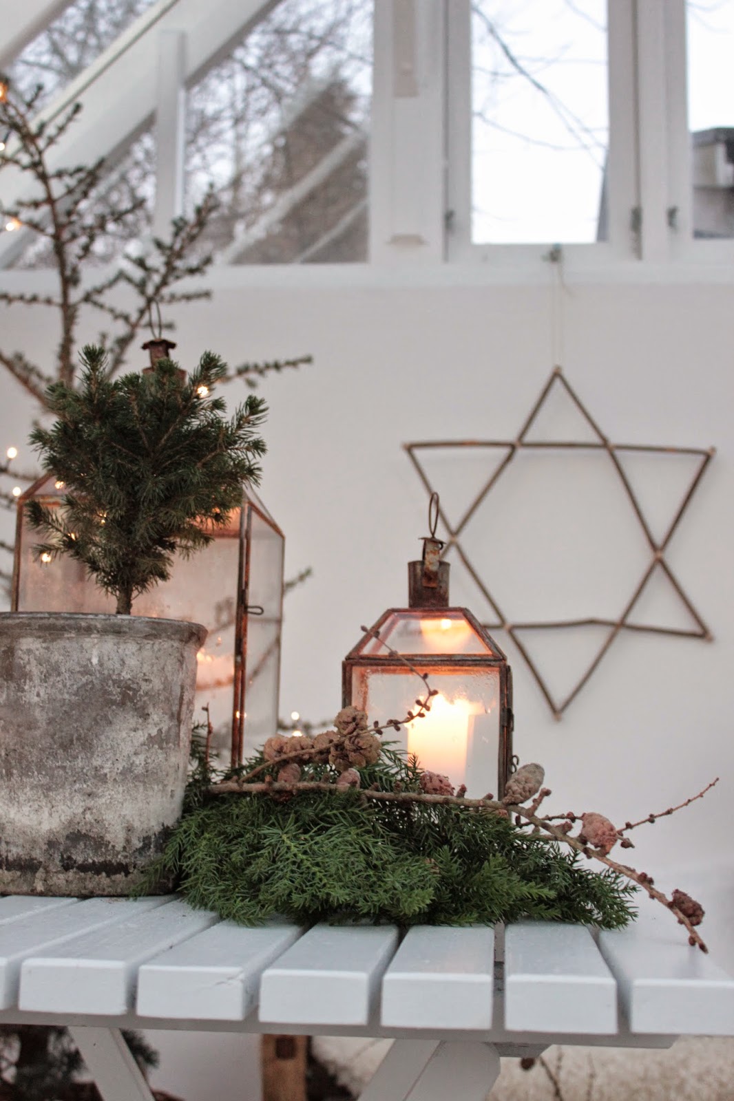 Idee per decorare la mansarda a natale mansarda.it