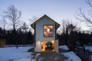 Esterno con garage