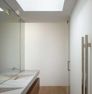 bagno con lucernario