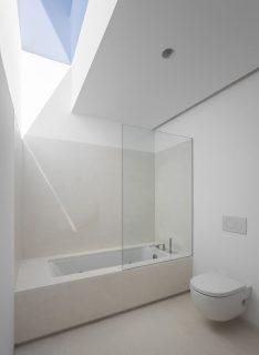 bagno con lucernario