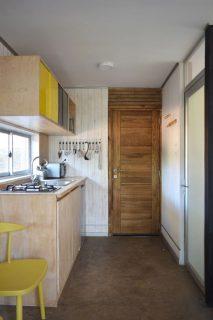 cucina con corridoio