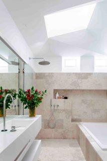bagno con finestra