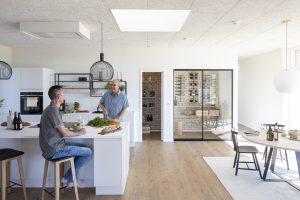 cucina con zona pranzo