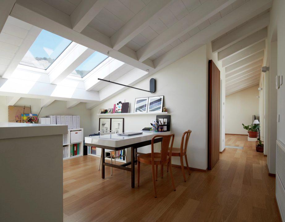soffitto in legno bianco